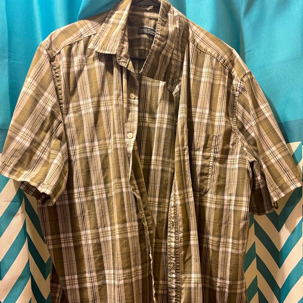 Faded glory botton shirt
